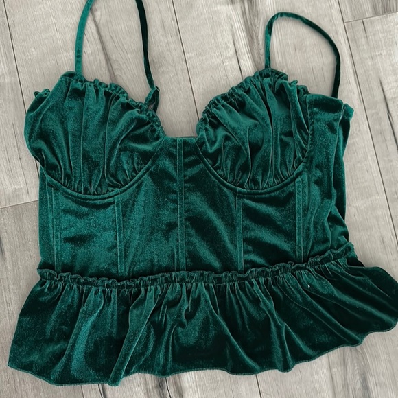 Tops - Green top